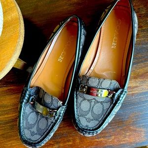 EUC Coach loafers gray size 7.5